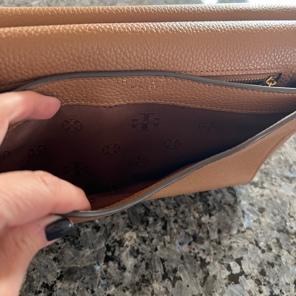 Tory Burch Britten Flap Shoulder bag/crossbody - Picture 7 of 11